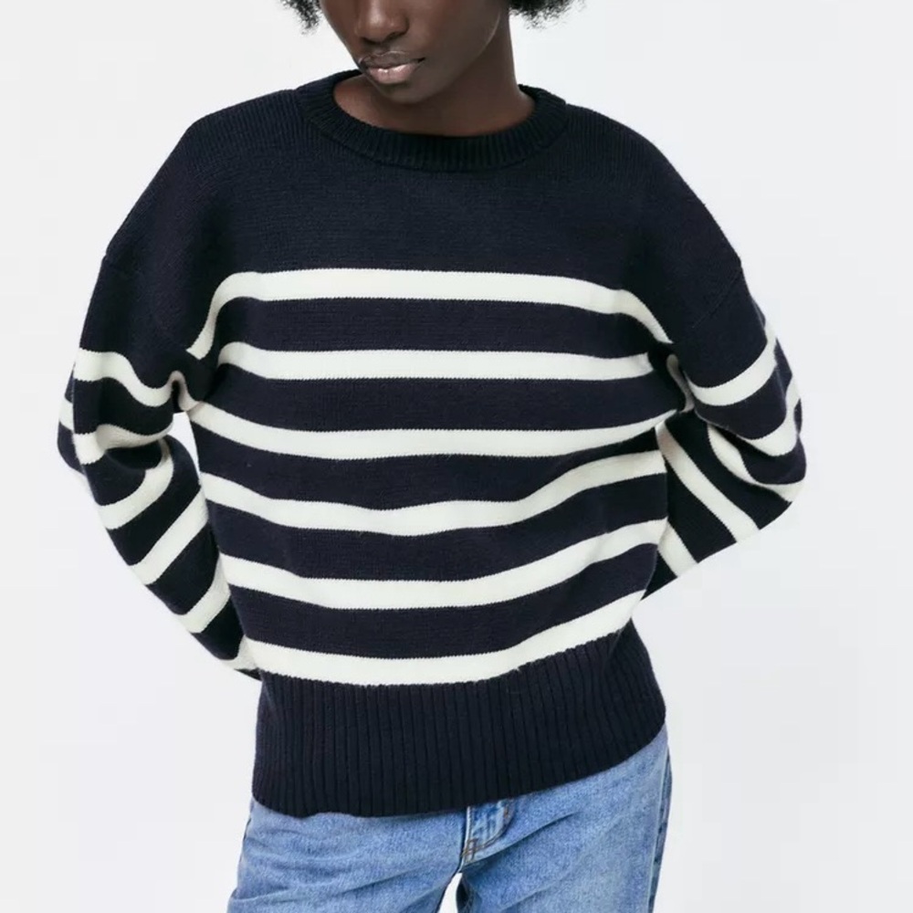 Zara Sweater - Picture 6 of 6